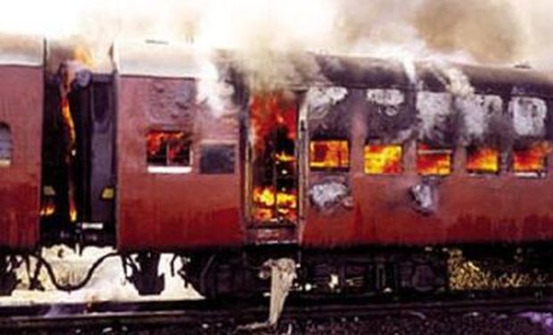 On February 27, 2002, S-6 coach of Sabarmati Express was set on fire near Godhra station, killing 59 people, most of them karsevaks, and sparking state-wide riots in which over 1,200 persons, a majority of them Muslims, perished. On February 27, 2002, S-6 coach of Sabarmati Express was set on fire near Godhra station, killing 59 people, most of them karsevaks, and sparking state-wide riots in which over 1,200 persons, a majority of them Muslims, perished.